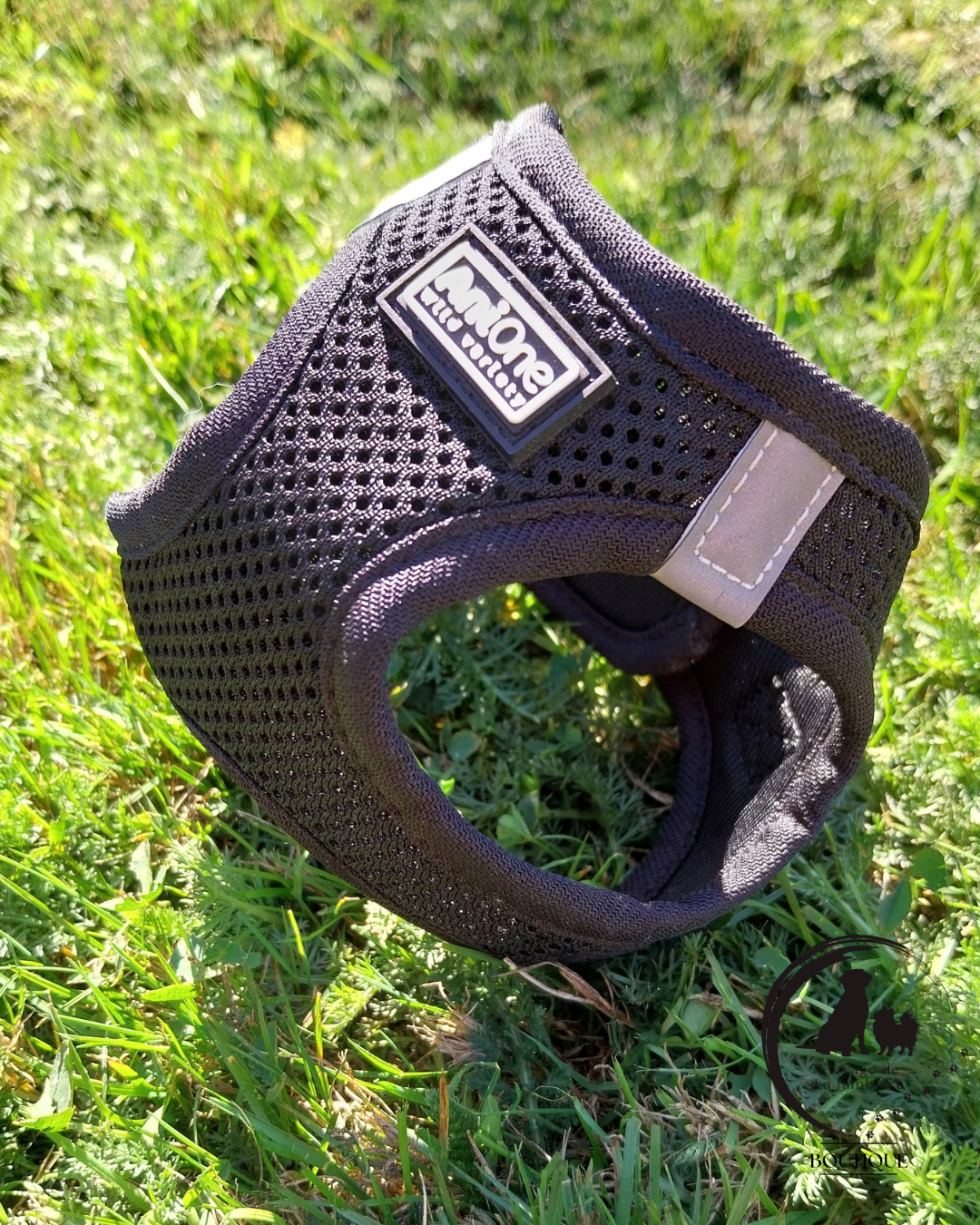 Harnais en mesh noir 24-28 cm AniOne